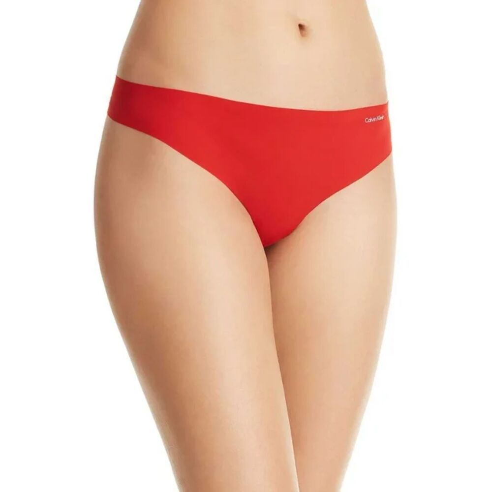 Calvin Klein D3428 Size Large Thong